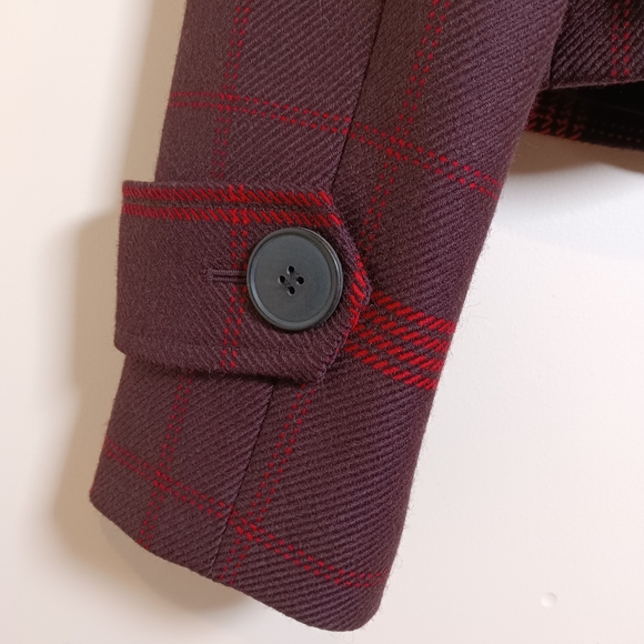 Lewit Wool Burgundy & Red Plaid Cropped Boxy Jacket - Picture 7 of 11